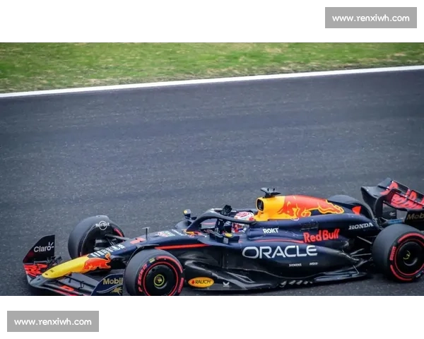 F1 加拿大站看台突发冲突！维斯塔潘与拉塞尔车迷激烈对峙